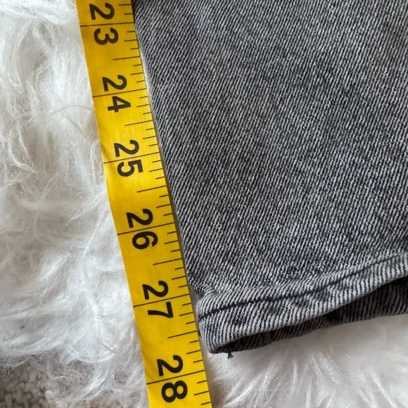 Gap Size 6S 90’s High Rise Straight Denim in Washed Black - Picture 8 of 10